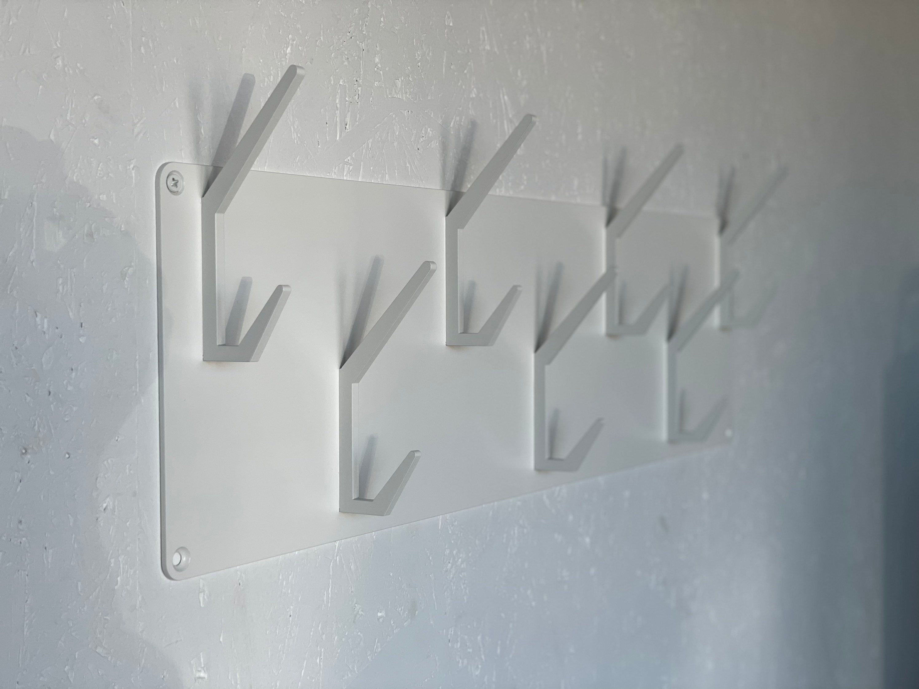 INDUSTRIAL STYLE steel coat & hat rack covered with powder coating/ WHITE